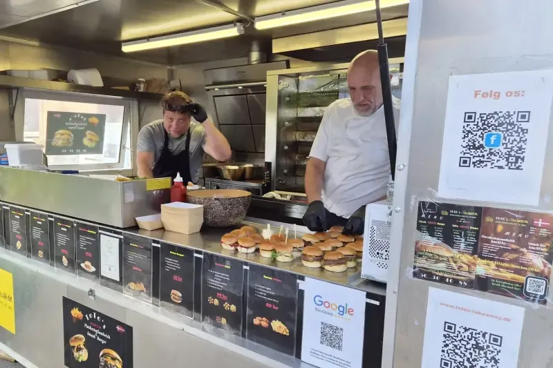 Toto's burgervogn klar med smashburgers